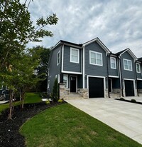 Building Photo - ???? Brand New 3BR/2.5BA Townhome for Rent...