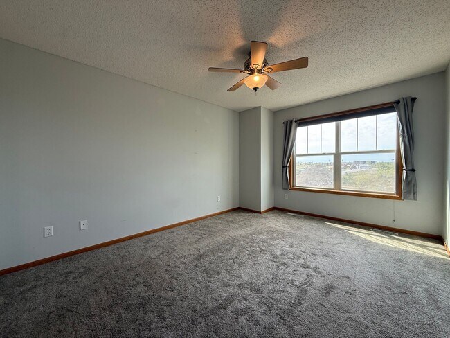 Building Photo - 14649 Sapphire Way