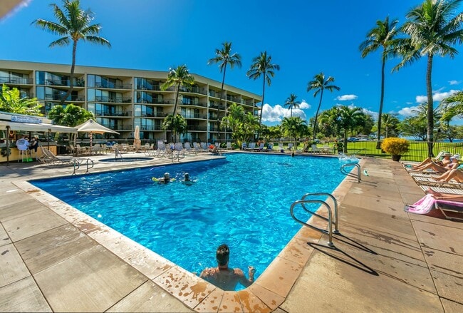 Building Photo - Maui Sunset Condo!! LOCATION, LOCATION, LOCATION!!
