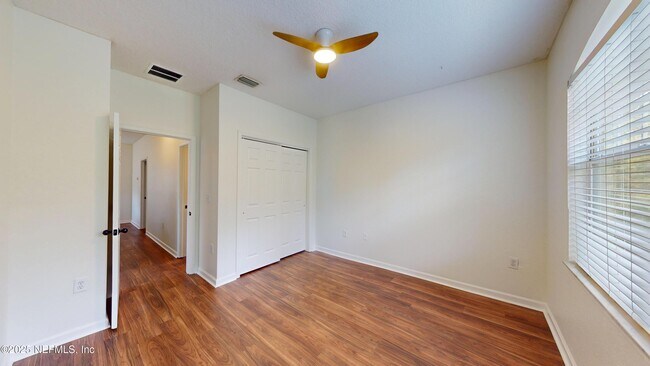 Building Photo - 5663 Greenland Rd