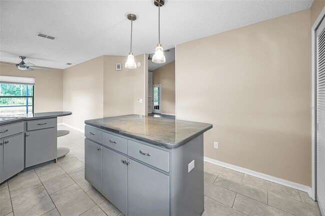 Building Photo - 9307 Palm Haven Ct