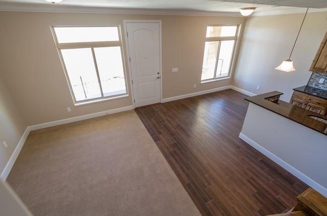 Building Photo - Italian Villages | 3-Bedroom Villa La Vigne (Unfinished Basement)