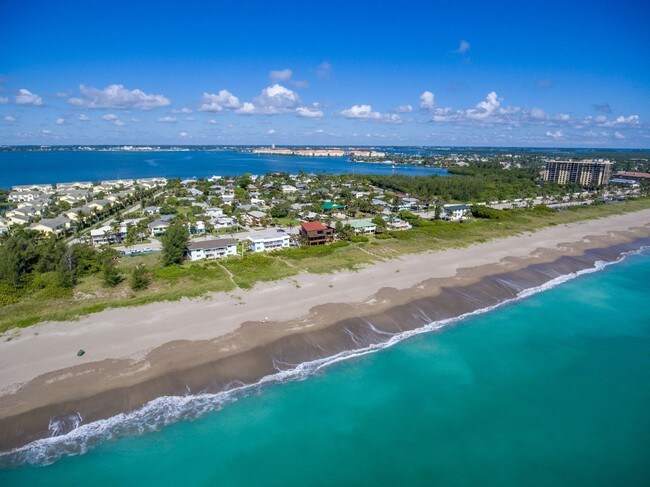 Aerial Photo - 1156 S Ocean Dr