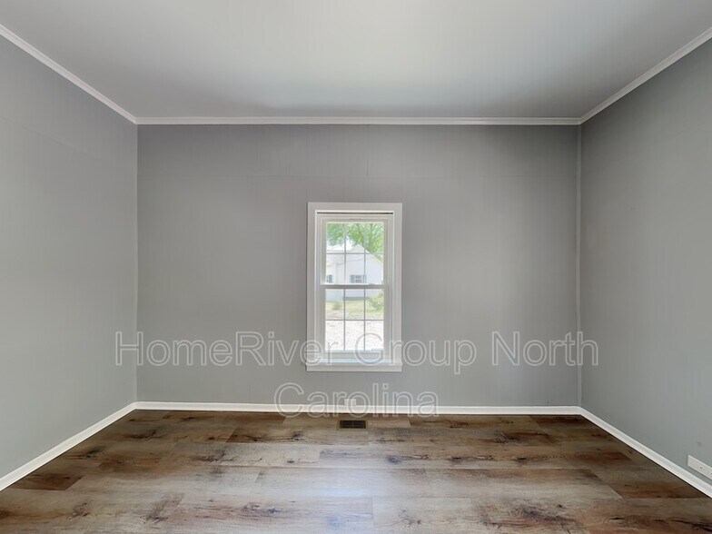 Building Photo - 308 Brawley Ave