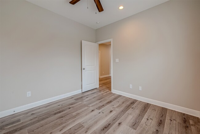 Building Photo - 6022 Fite Rd