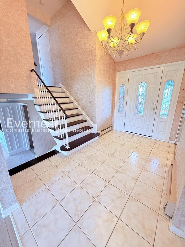 Building Photo - 42021 Banbury Ct