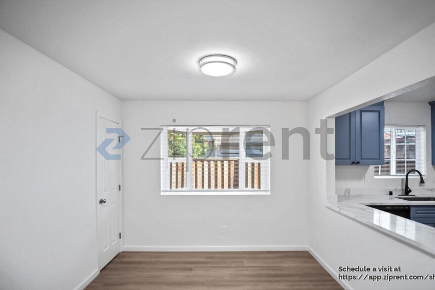 Building Photo - 29215 Dixon St