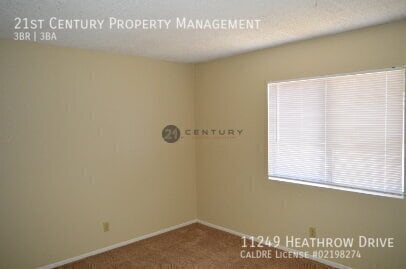 Building Photo - 11249 Heathrow Dr