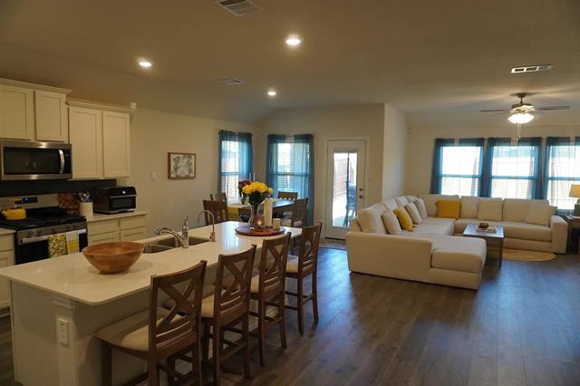 Building Photo - 9721 Elk Falls Lane