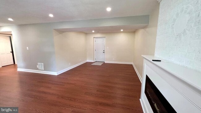 Building Photo - 224 Whitson's Run