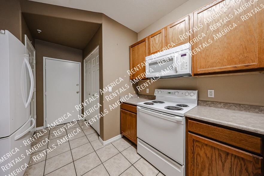Building Photo - 6535 E Superstition Springs Blvd
