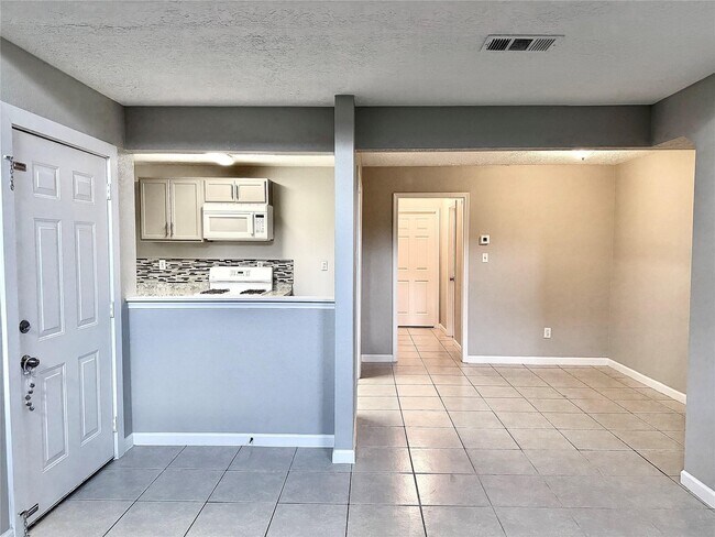 Building Photo - 12235 W Village Dr