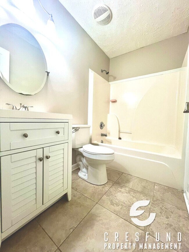 Building Photo - Coming Soon (End of July) 3Br 3 Bath Locat...