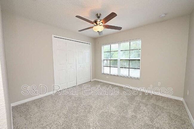 Building Photo - 5360 River Rock Rd