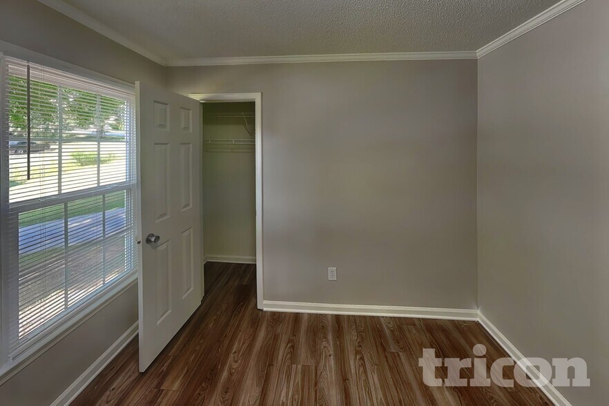 Building Photo - 10920 Faringford Ct