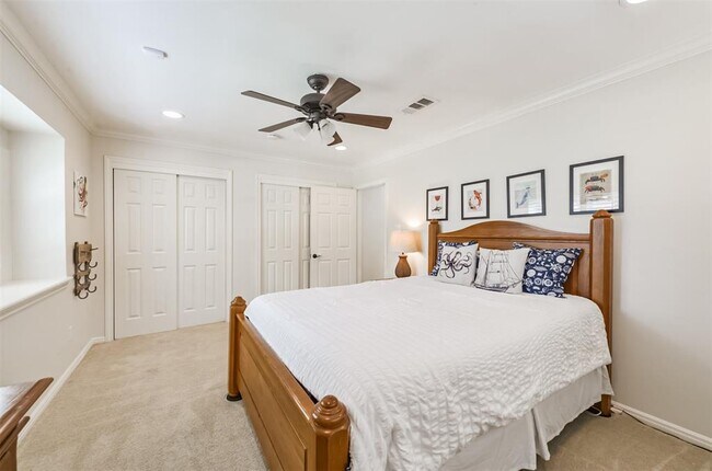 Building Photo - 5006 Shady Nook Ct