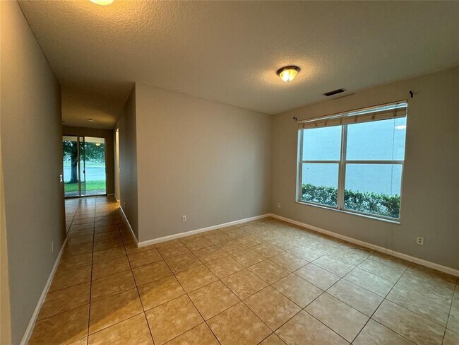 Building Photo - 763 Belle Grove Ln