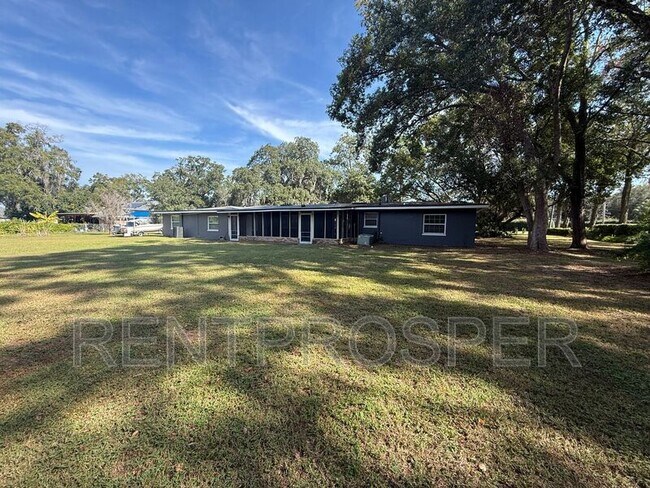 Building Photo - 1130 W Lake Brantley Rd