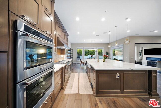 Building Photo - 20643 Wood Rose Ct