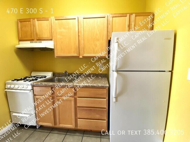 Building Photo - 470 E 300 S