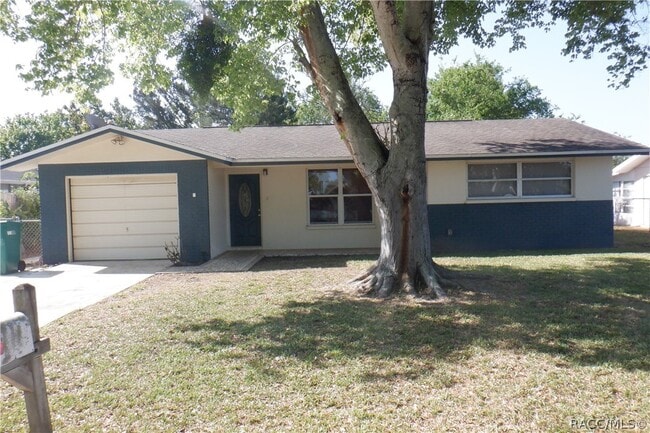 Building Photo - 7234 Cherry Laurel Dr