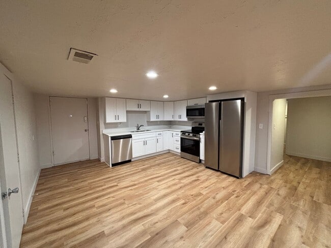 Building Photo - 2396 S 300 E