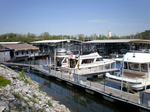 Rock Harbor Marina & Boats - 515 Basswood Ave
