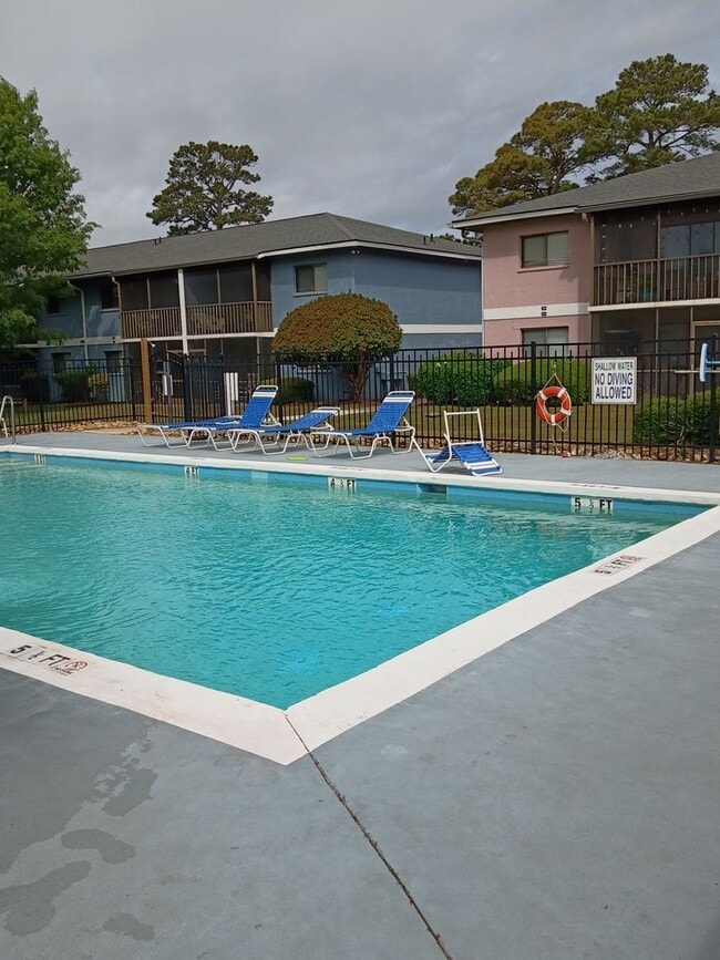 Building Photo - WESTWIND COMMUNITY