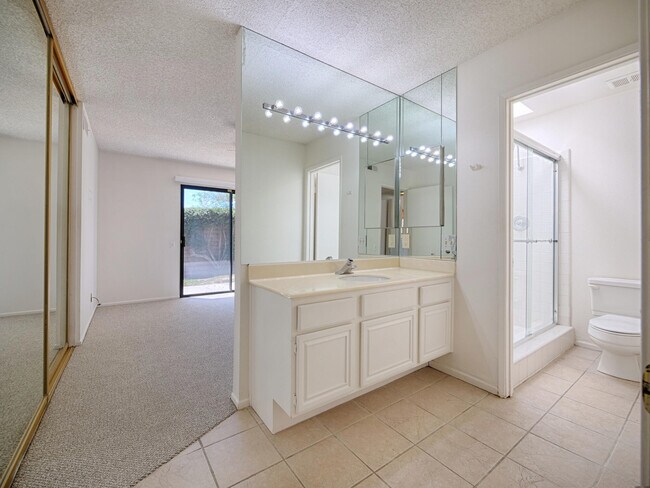 Building Photo - 68899 Cll Monforte