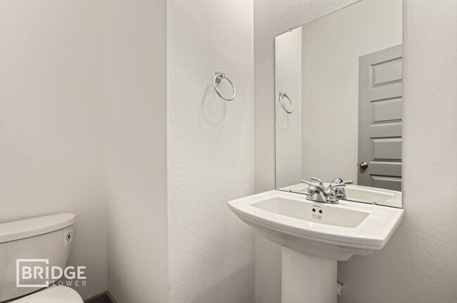 Building Photo - OXFORD PLAN