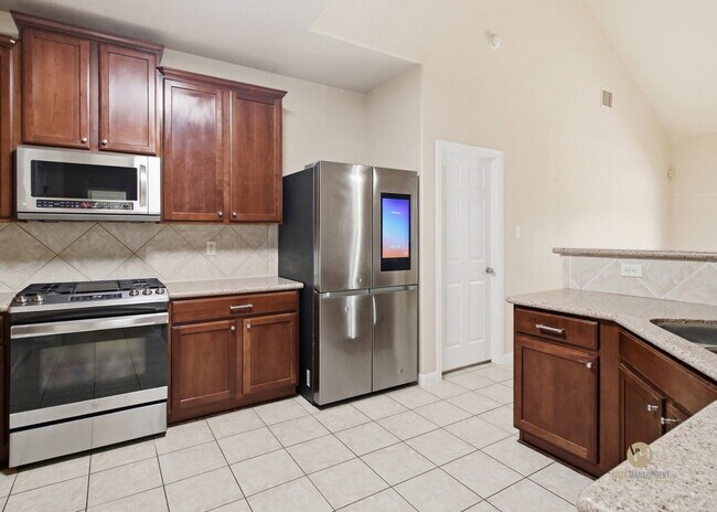 Building Photo - Welcome to this spacious two-story home located in the Enclave at Westover Hills on San Antonio's...