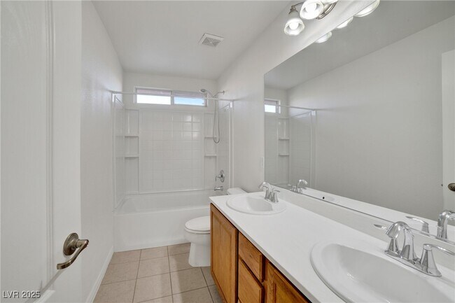 Building Photo - 7425 Glorious Sun Dr
