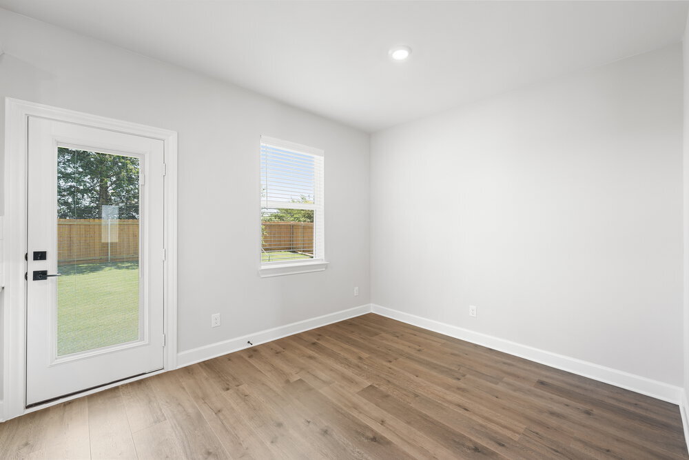 Building Photo - 1016 Cedar St