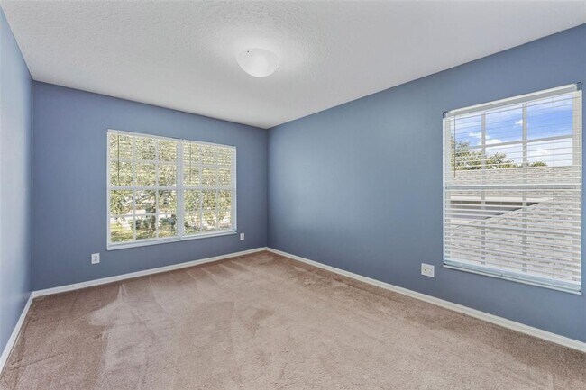 Building Photo - 7310 Brightwater Oaks Dr