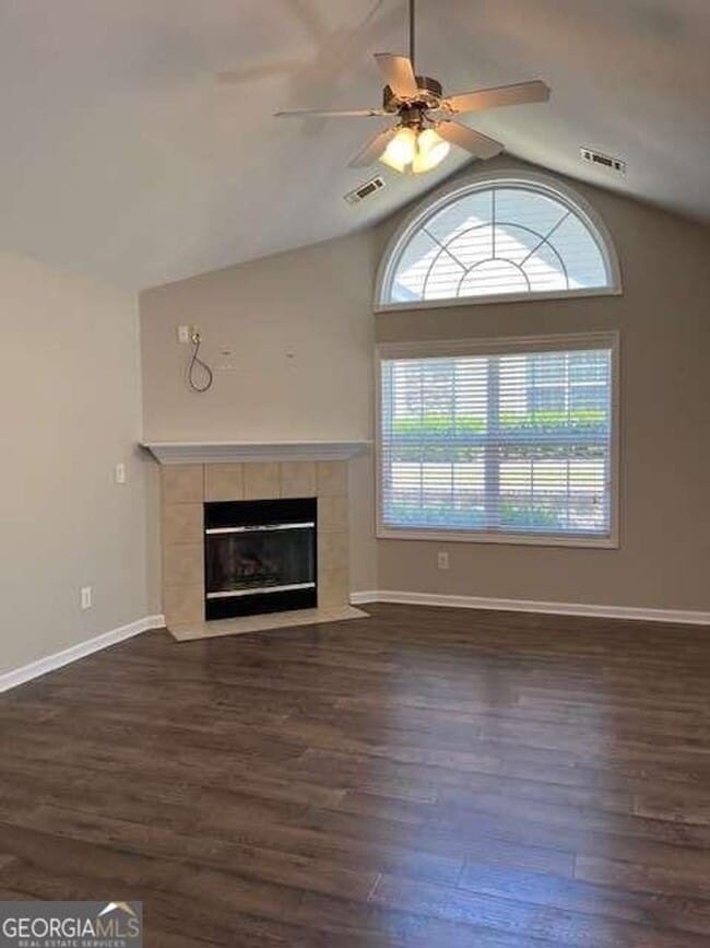 Building Photo - Large 2bd/2ba Ranch in Villas at Gingercake (55+ Community)