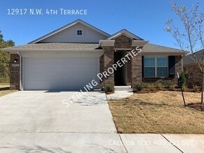 Building Photo - 12917 NW 4th Terrace