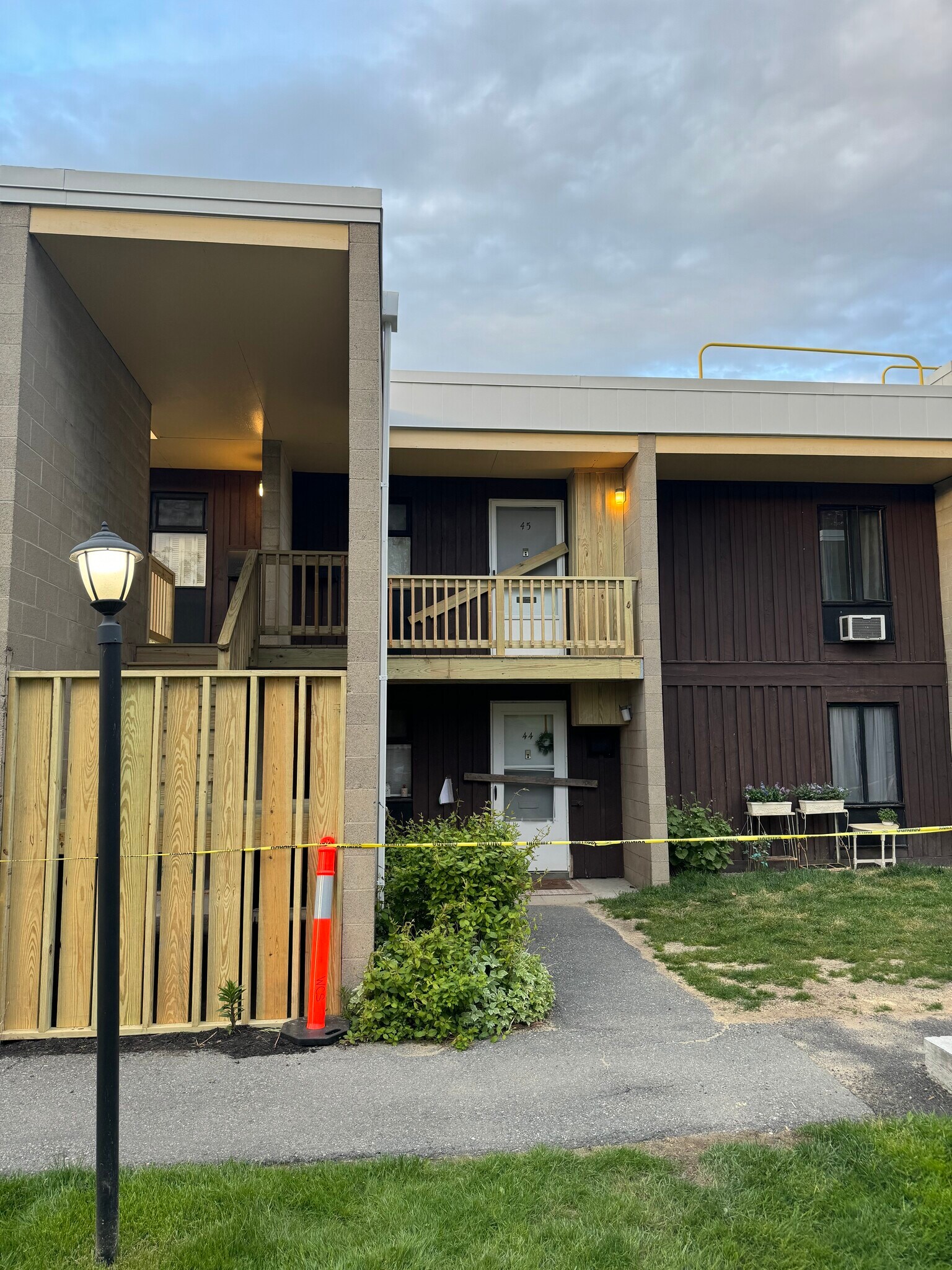 Building Photo - 315 Neponset St