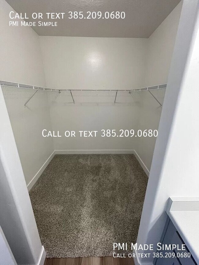 Building Photo - 1834 W Newcastle Ln