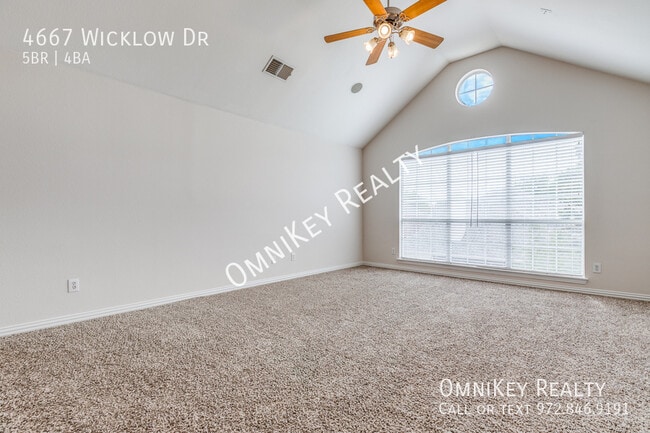 Building Photo - 4667 Wicklow Dr