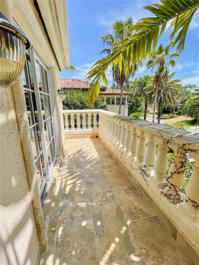 Building Photo - 194 Caoba Ct