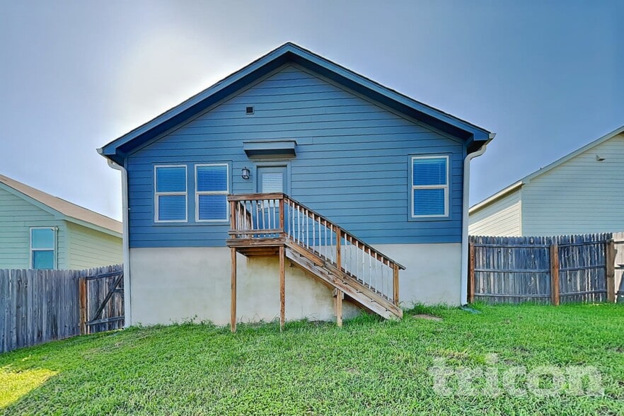 Building Photo - 6639 Arid Wy