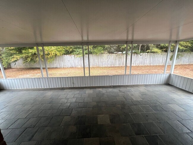 Building Photo - Pace - Spencer Oaks Landing - 4 bedroom, 2...