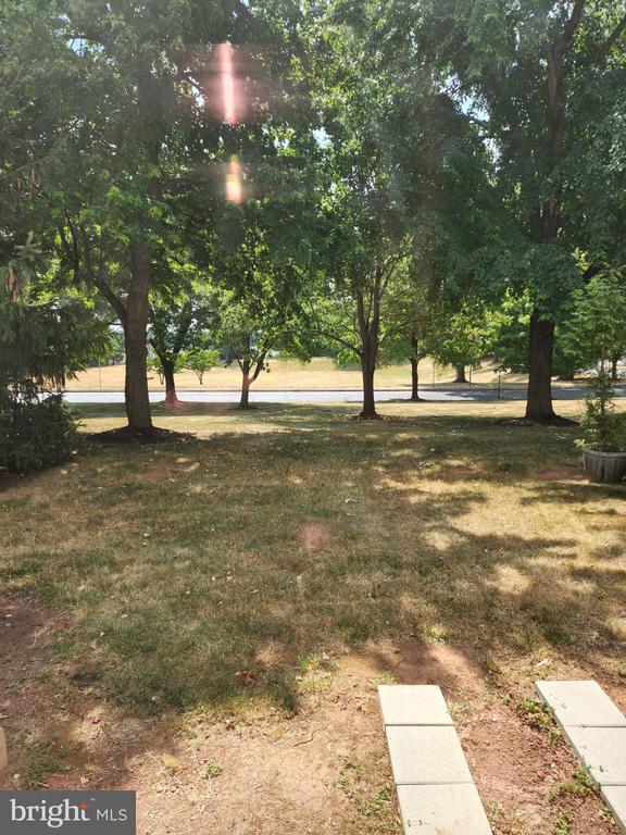 Building Photo - 182 Scobee Ln