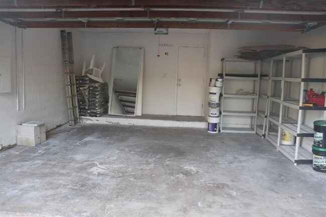 Building Photo - 839 Garnet Cir