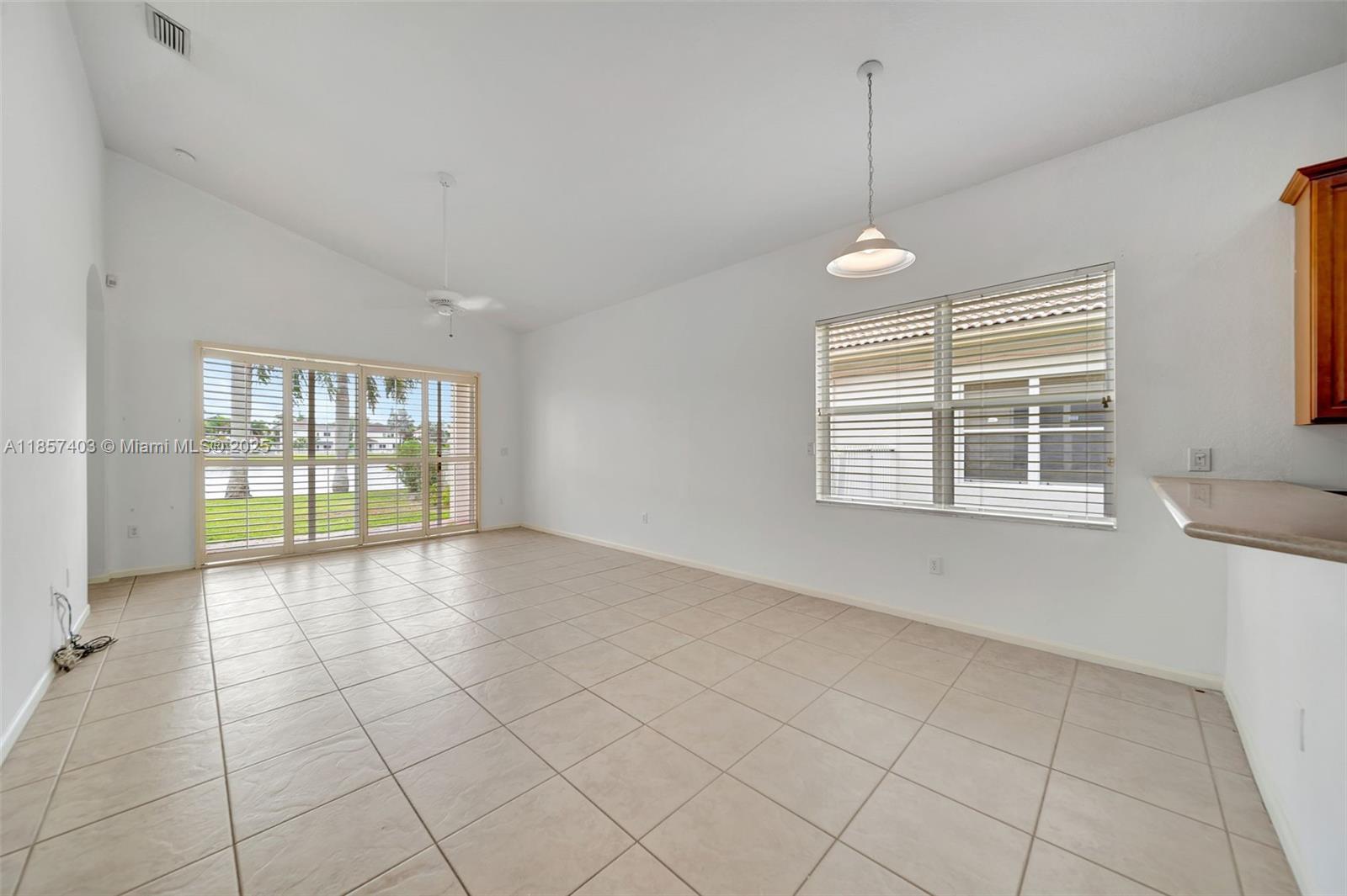Building Photo - 7314 NW 19th Ct