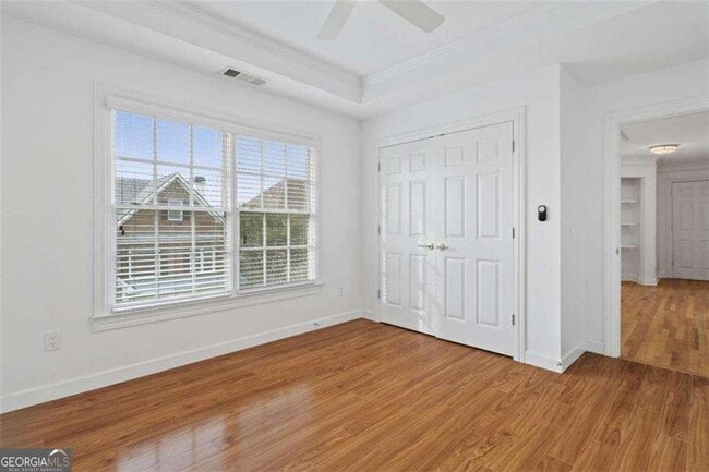 Building Photo - 1711 Summit Glen Ln NE