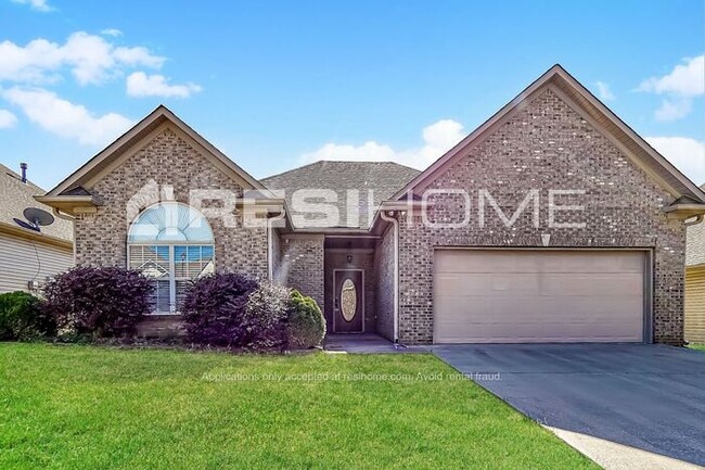 Primary Photo - HOME FOR RENT!!