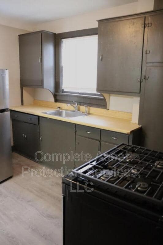 Building Photo - 1405 Jefferson Ave