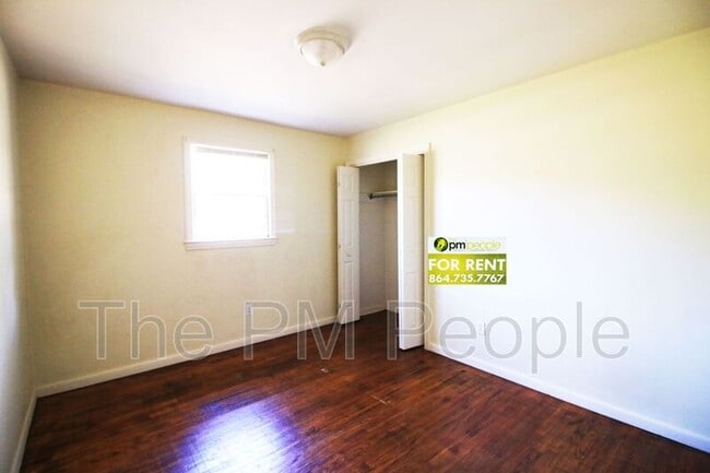 Building Photo - 209 Old Bramlett Rd