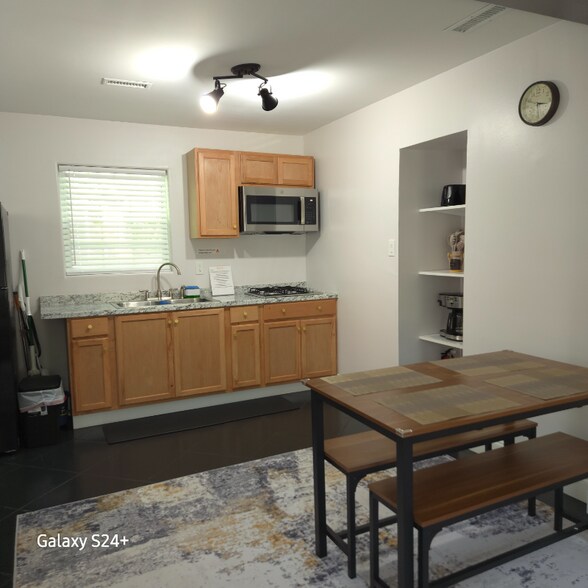Building Photo - 634 Mephisto Cir